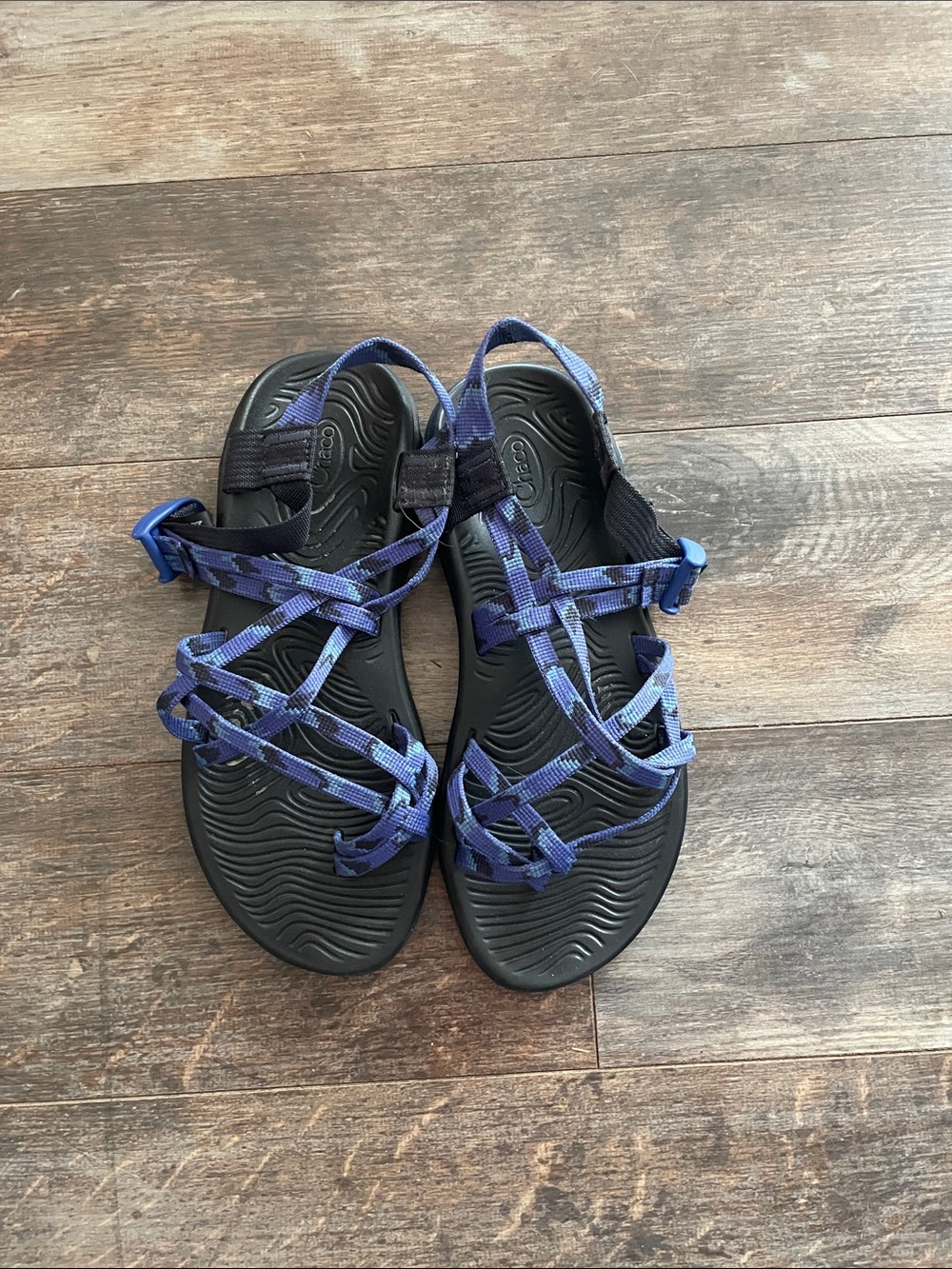 Chaco women’s Blue Strappy Sandals